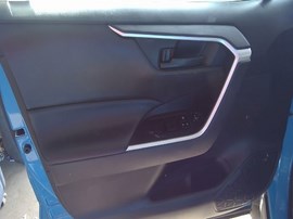 2019 TOYOTA RAV4, BLUE, LE MODEL, 2.5L, AT, FWD.  Z25218